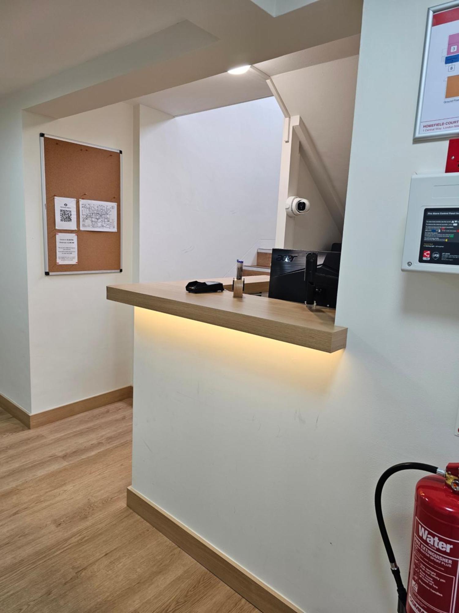 Homefield Lodge London Kültér fotó